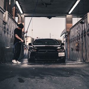 Meet your Posher, Hugo